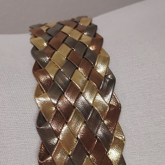 Vintage Gold Bronze Pewter Woven Belt Gold Toned Unique Circular Pivot Buckle - Picture 9 of 14